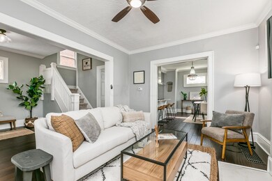 h 906 S 22nd St-1006
