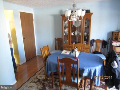 242 Lily Ct, Hagerstown, MD 21740 - photo 6