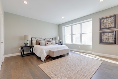 260 Gold St unit 2, Boston, MA 02127 - photo 6