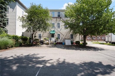 29 Canal St unit 2, Woonsocket, RI 02895 - photo 5