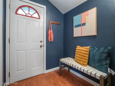 2310 35th St, Des Moines, IA 50310 - photo 3