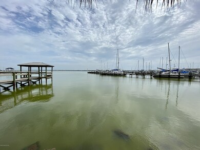 121 Peachtree St, Cocoa, FL 32922 - photo 5