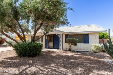 10002 W Audrey Dr, Sun City, AZ 85351 - photo 2