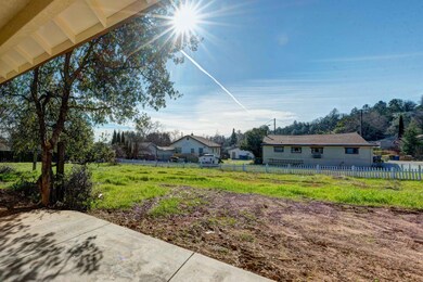 1867 Henry Ave, Redding, CA 96001 - photo 6