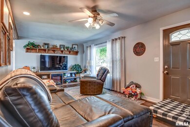 1910 Marca St, Decatur, IL 62521 - photo 5