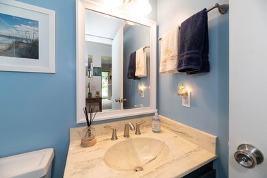 135 Balmoral Ct unit 100, Kalamazoo, MI 49006 - photo 3