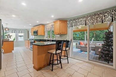 11 Puddingstone Ln, Mendon, MA 01756 - photo 5