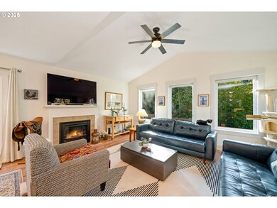 215 S Neptune St, Rockaway Beach, OR 97136 - photo 6