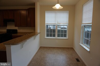 46390 Shining Willow Ln unit 70, Lexington Park, MD 20653 - photo 3