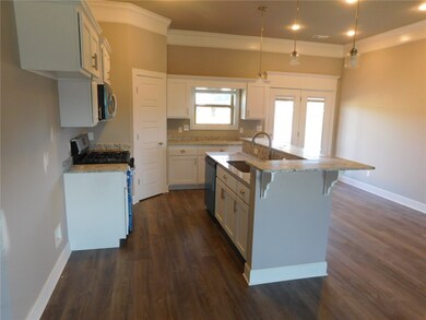 842 Petit Jean St, Prairie Grove, AR 72753 - photo 5