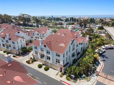 795 Harbor Cliff Way unit 203, Oceanside, CA 92054 - photo 4