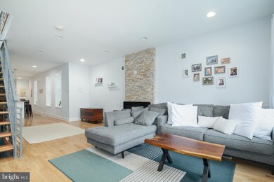 2315 Dickinson St, Philadelphia, PA 19146 - photo 4