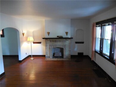 Living Room and Decorative fireplace