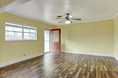 1125 W Hull St, Denison, TX 75020 - photo 7