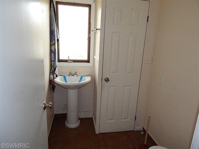 8462 Woodhaven Dr SW, Byron Center, MI 49315 - photo 7