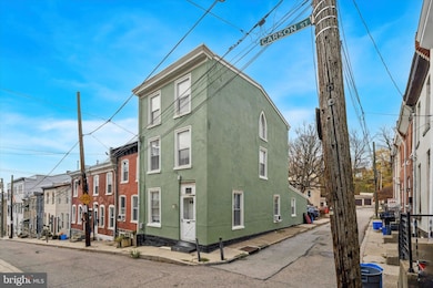 352 Carson St, Philadelphia, PA 19128 - photo 2