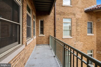 The Columbia Residences unit 427, Washington, DC 20037 - photo 7