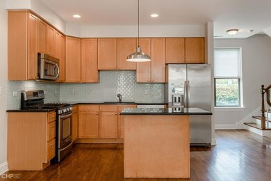 1750 N Campbell Ave unit C, Chicago, IL 60647 - photo 4