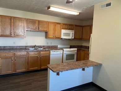 936 E Wilson St, Bryan, OH 43506 - photo 6