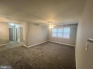 826 South Ave unit R9, Secane, PA 19018 - photo 4