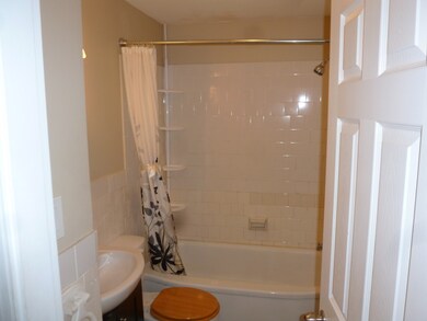 46 Greendale Ave, Worcester, MA 01606 - photo 7