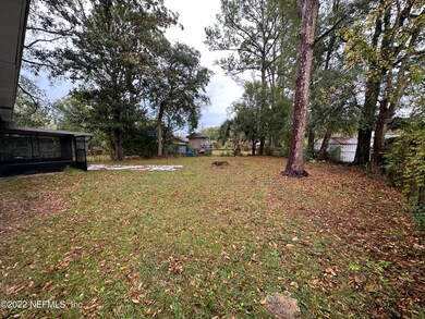 4711 Jammes Rd, Jacksonville, FL 32210 - photo 3