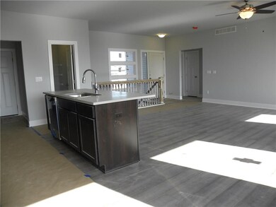 9726 Marnewood Dr, Johnston, IA 50131 - photo 3