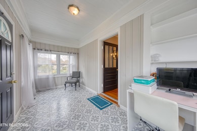 5109 Oakview Rd, Knoxville, TN 37918 - photo 2