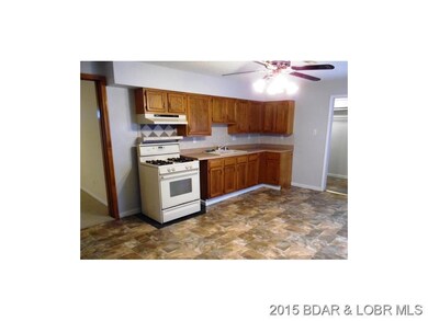 Large EatIn Kitchen