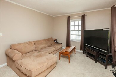 5812 Clark St, Des Moines, IA 50311 - photo 3
