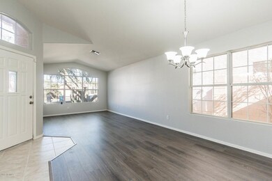 Living-Dining Room (2)