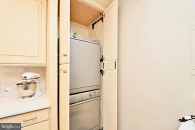 5901 Mount Eagle Dr unit 1509, Alexandria, VA 22303 - photo 5