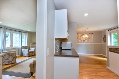 42 Tomahawk Ct, Warwick, RI 02886 - photo 6