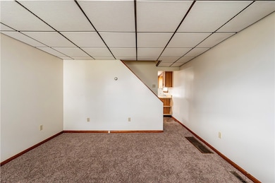 211 Twin Circles, Mount Pleasant, PA 15666 - photo 5