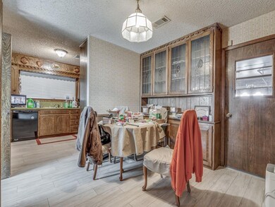 812 San Marcos Ln, Bedford, TX 76021 - photo 6