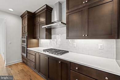 131 Cowbird St, Lake Frederick, VA 22630 - photo 5