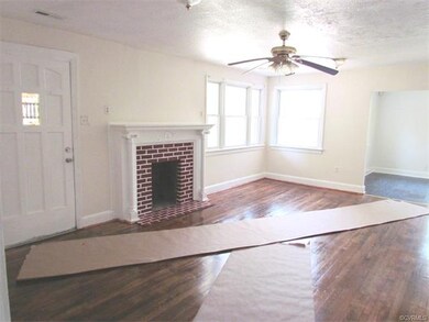 Living room 2
