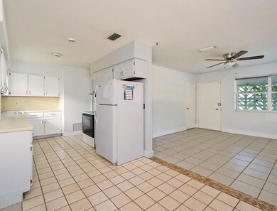 1102 Makua Ave S-6