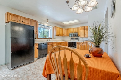 Starlight-33.jpg_kitchen2