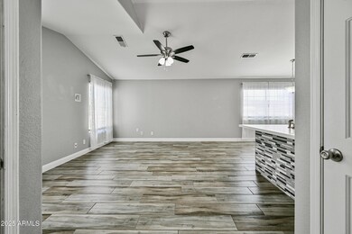 726 S Nebraska St unit 91, Chandler, AZ 85225 - photo 3