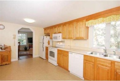 7 Conestoga Rd, Lexington, MA 02421 - photo 2