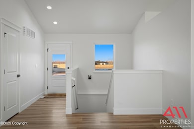 178 Royal Cir, Gillette, WY 82718 - photo 3