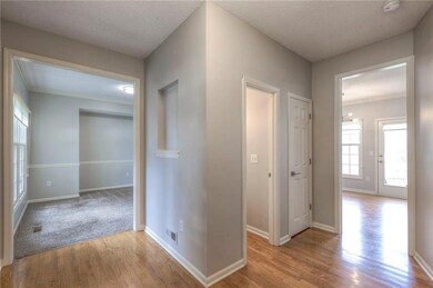 13986 W 146th Terrace, Olathe, KS 66062 - photo 5