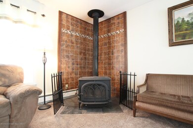 24 Devon Ln, Clark, NJ 07066 - photo 7