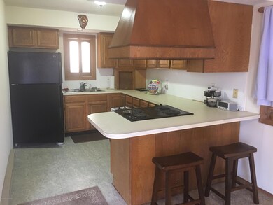 7214 Crescent Ln, Tobyhanna, PA 18466 - photo 2