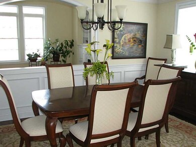 Dining Room. FORMAL DINING