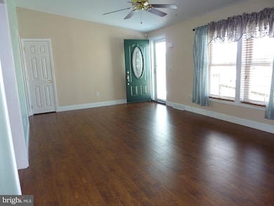 703 Radnor Ln unit 62, Smyrna, DE 19977 - photo 2