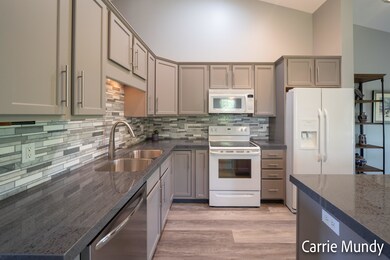 1391 Quarterline Cmn, Holland, mi-5
