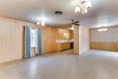 2400 W 5th Ave, Corsicana, TX 75110 - photo 6