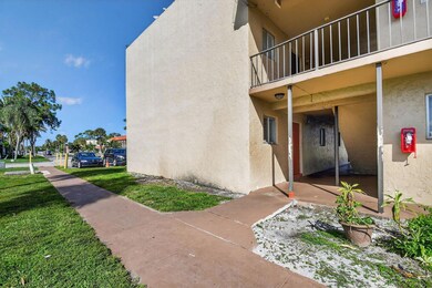6100 Forest Hill Blvd unit 107, West Palm Beach, FL 33415 - photo 2